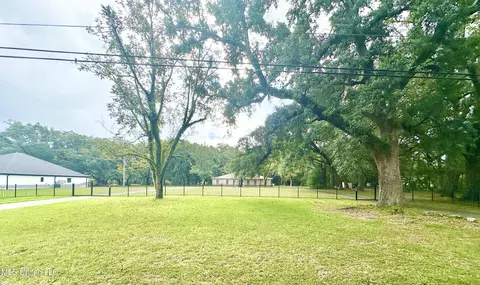 Other - 6001 Wooded Acres Rd, Vancleave, MS 39565 photo 4 of 21
