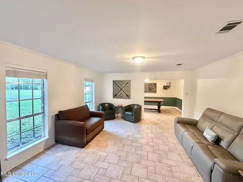 Living - 6001 Wooded Acres Rd, Vancleave, MS 39565 photo 1 of 10