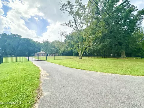 Other - 6001 Wooded Acres Rd, Vancleave, MS 39565 photo 3 of 21