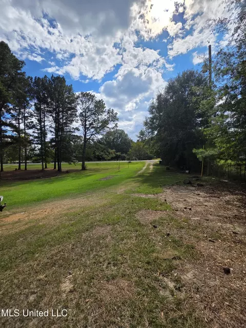2735 SEast Lincoln Rd, Brookhaven, MS 39601 photo 11