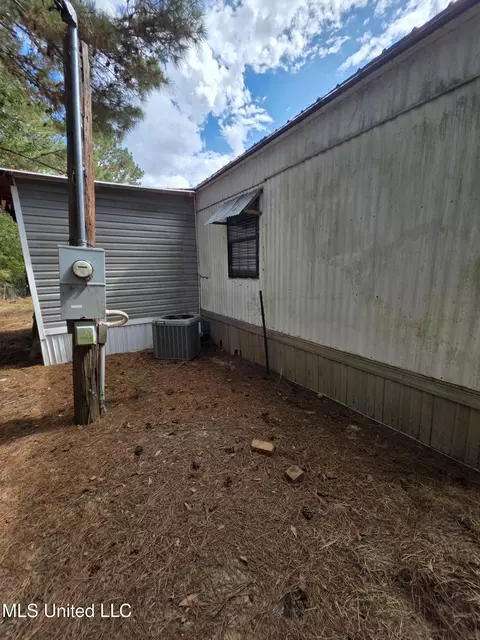 2735 SEast Lincoln Rd, Brookhaven, MS 39601 photo 8