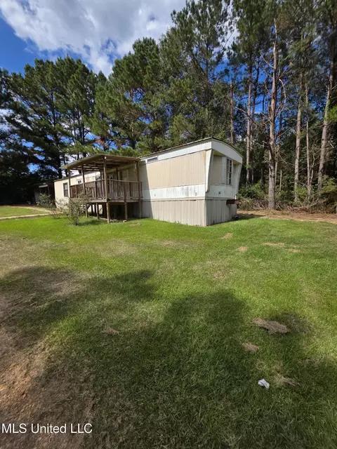 2735 SEast Lincoln Rd, Brookhaven, MS 39601 photo 2