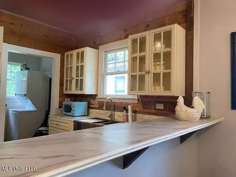 Kitchen - 704 Maple St, Natchez, MS 39120 photo 1 of 4
