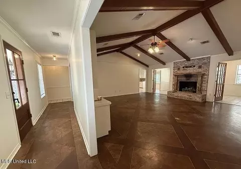 Entry Way - 163 Deer Run, Magee, MS 39111 photo 4 of 5