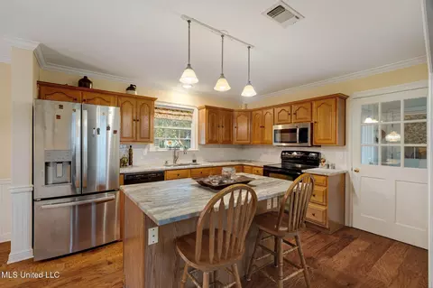 Kitchen - 1227 SE Lambert Ln, Brookhaven, MS 39601 photo 1 of 5