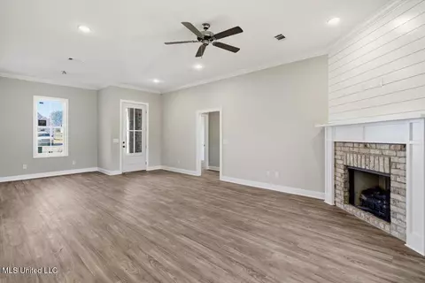 444 Baleigh Way, Canton, MS 39046 photo 7