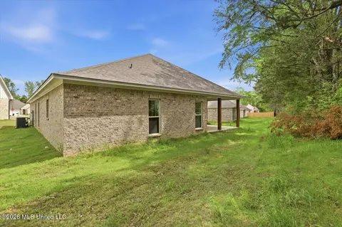 Exterior - 406 Hyde Park Cv, Brandon, MS 39042 photo 5 of 5