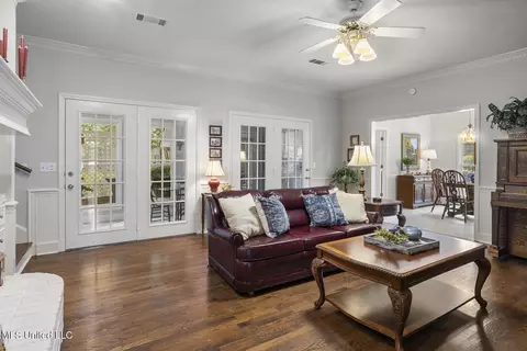 Other - 279 Bayview Dr, Madison, MS 39110 photo 2 of 6