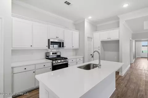 Kitchen - 408 Hyde Park Cv, Brandon, MS 39042 photo 1 of 2