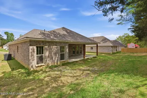 Exterior - 408 Hyde Park Cv, Brandon, MS 39042 photo 5 of 5