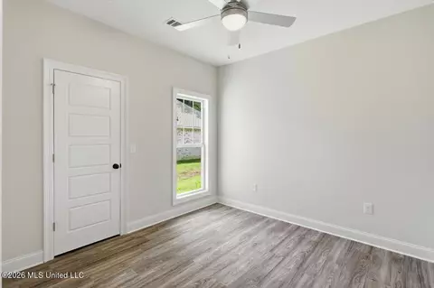 Bedroom - 408 Hyde Park Cv, Brandon, MS 39042 photo 2 of 3