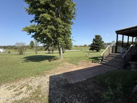 82 Holly Cv, Coldwater, MS 38618 photo 3