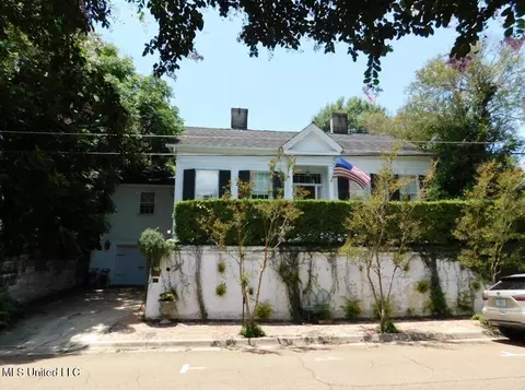 406 Orleans St, Natchez, MS 39120