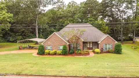109 Trickhambridge Rd, Brandon, MS 39042