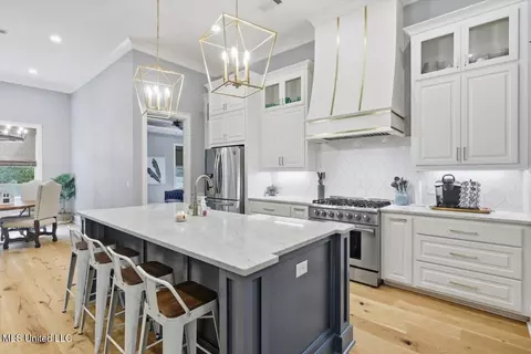 Kitchen - 707 S Chickasaw Dr, Flowood, MS 39232 photo 1 of 2