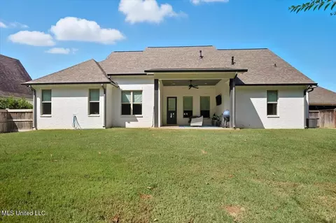 Exterior - 707 S Chickasaw Dr, Flowood, MS 39232 photo 4 of 6