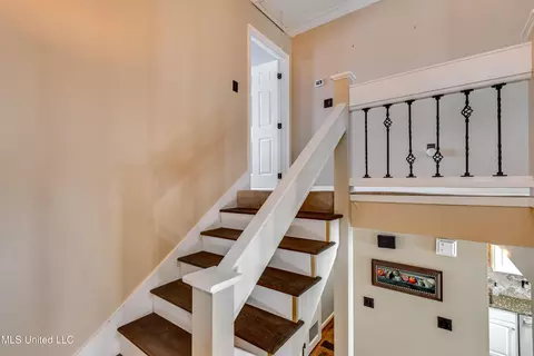 Entry Way - 41 Breakers Ln, Ridgeland, MS 39157 photo 3 of 4
