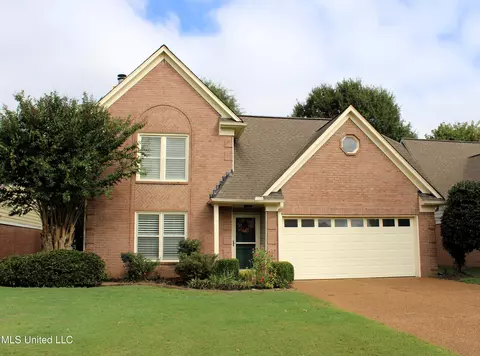 8151 Montrose Dr, Olive Branch, MS 38654