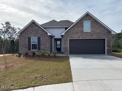 15134 High Point Dr, Gulfport, MS 39503