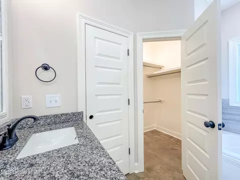 Other - 949 Riverside Ln, Pearl, MS 39208 photo 3 of 3