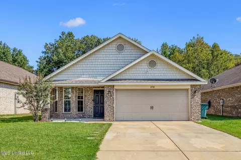 8710 Arendale Dr, Southaven, MS 38671