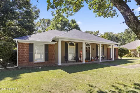 163 Azalea Cir, Madison, MS 39110 photo 2