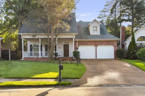 243 Bayview Dr, Madison, MS 39110