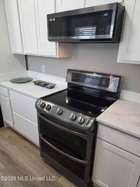 Kitchen - 512 N 5th St, Amory, MS 38821 photo 4 of 7