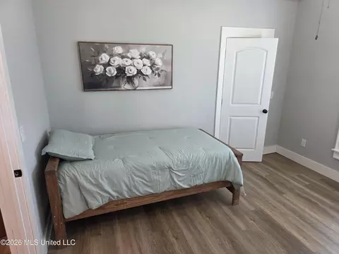 Bedroom - 512 N 5th St, Amory, MS 38821 photo 6 of 7