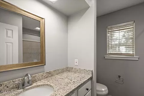 Bath - 1101 1102 Jamestown Way #1 & 2, Jackson, MS 39211 photo 2 of 3
