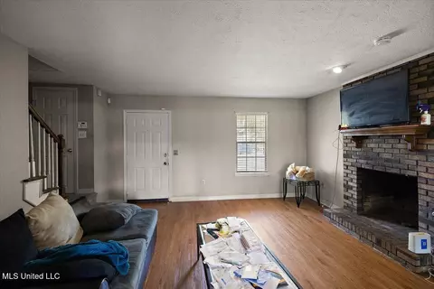 Living - 1101 1102 Jamestown Way #1 & 2, Jackson, MS 39211 photo 5 of 5