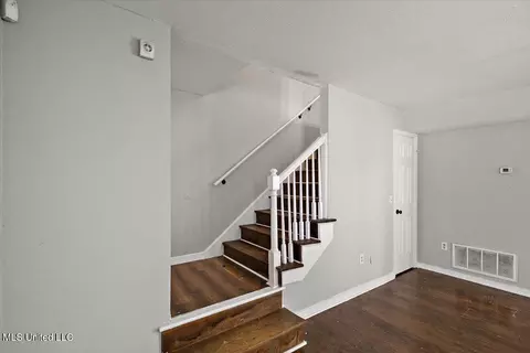 Entry Way - 1101 1102 Jamestown Way #1 & 2, Jackson, MS 39211 photo 1 of 3