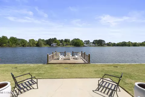 Exterior - 125 Bridgewater Loop, Madison, MS 39110 photo 6 of 10
