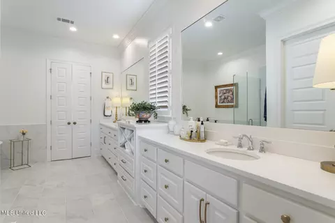 Bath - 125 Bridgewater Loop, Madison, MS 39110 photo 1 of 5