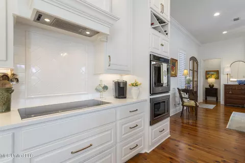 Kitchen - 125 Bridgewater Loop, Madison, MS 39110 photo 4 of 5