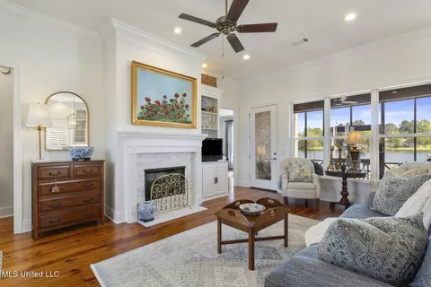 Living - 125 Bridgewater Loop, Madison, MS 39110 photo 1 of 3