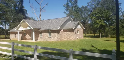 2096 N Topisaw Rd, Ruth, MS 39662
