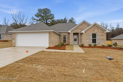 542 Patrick Farms Dr, Pearl, MS 39208