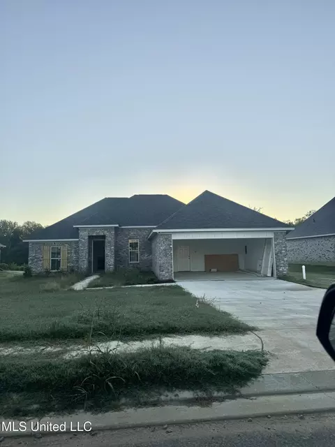 442 Baleigh Way, Canton, MS 39046