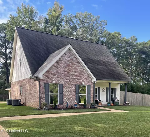 103 Bulldog Cir, Brandon, MS 39042