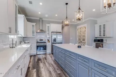 Kitchen - 216 E Fifth St, Long Beach, MS 39560 photo 2 of 5