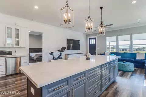 Kitchen - 216 E Fifth St, Long Beach, MS 39560 photo 4 of 5