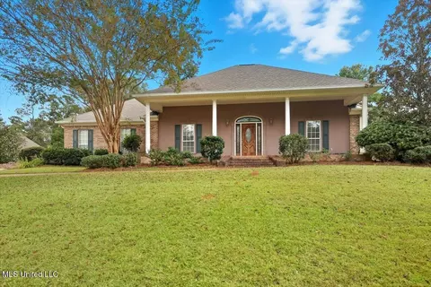 114 Winchester Ln, Brandon, MS 39042