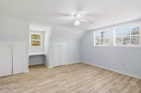 Bedroom - 5475 Old Canton Rd, Jackson, MS 39211 photo 2 of 3