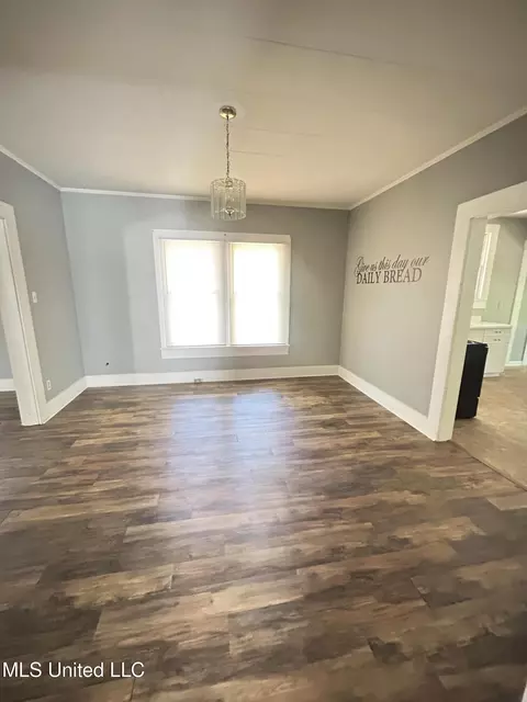Other - 505 S Magnolia St, Summit, MS 39666 photo 5 of 11