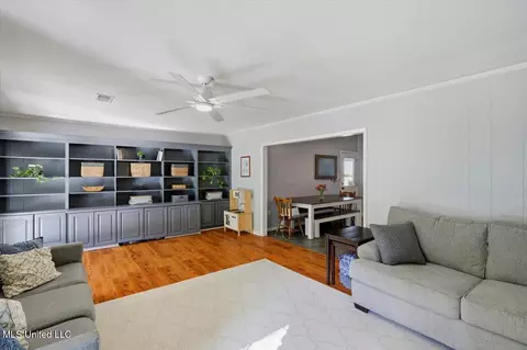 Living - 718 Tanglewood Dr, Clinton, MS 39056 photo 4 of 4