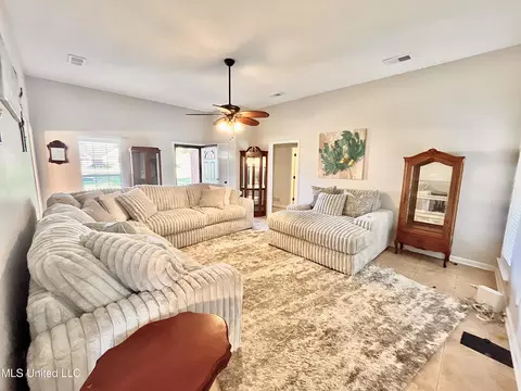 103 Keestone Dr, Senatobia, MS 38668 photo 7