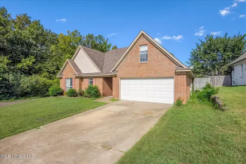 Exterior - 680 Timber Cv, Hernando, MS 38632 photo 4 of 7