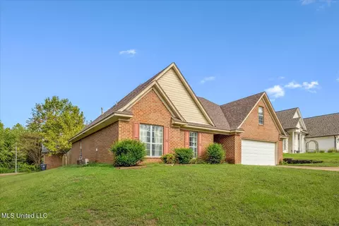 Exterior - 680 Timber Cv, Hernando, MS 38632 photo 3 of 7