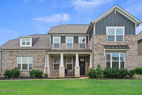 4937 Longmire Ln, Olive Branch, MS 38654